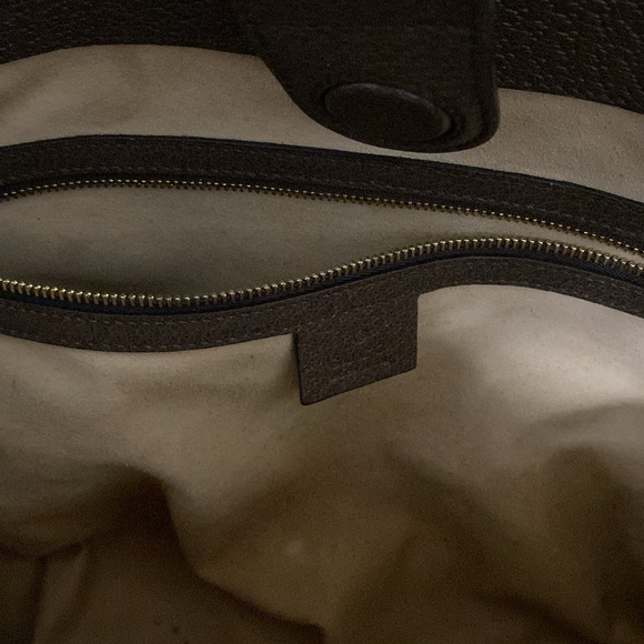 Gucci Bag - Picture 3 of 5